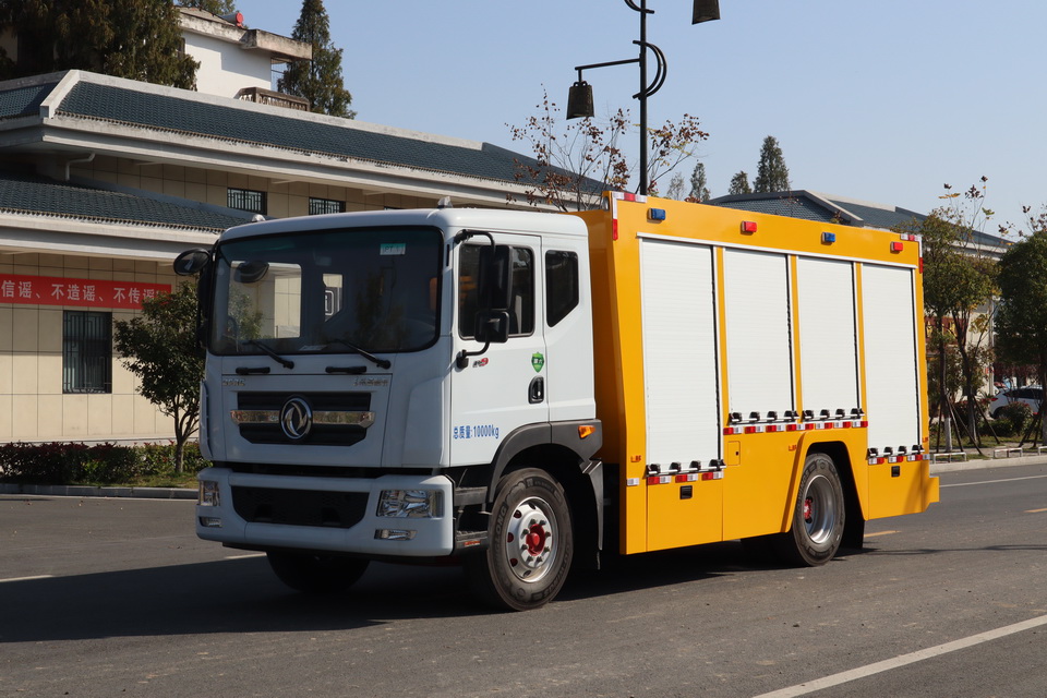 東風D9搶險排澇車
